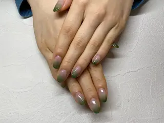 ネイル 岡本 優子のネイルデザイン