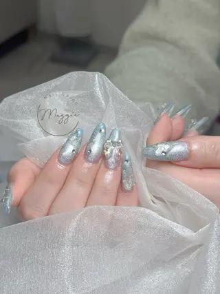 ネイル Maggie Nail🦩のネイルデザイン
