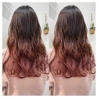 ロング カラー 村山 茉衣のヘアスタイル
