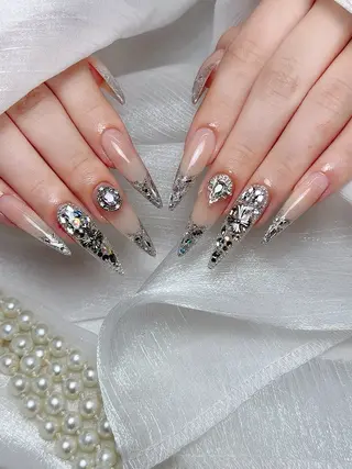 ネイル ENsalon akiのネイルデザイン