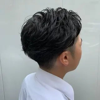 パーマ メンズ 加藤 雄大のヘアスタイル