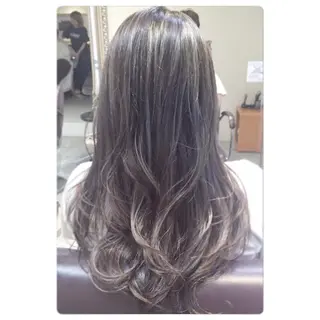 ロング カラー 佐藤 奈佳子 サトウ ナカコのヘアスタイル