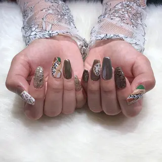 ネイル Nes.Nail所属・Miyagi Asamiのネイルデザイン