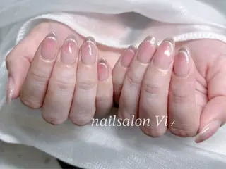 ネイル Nailsalon Vi+ももか🩷のネイルデザイン