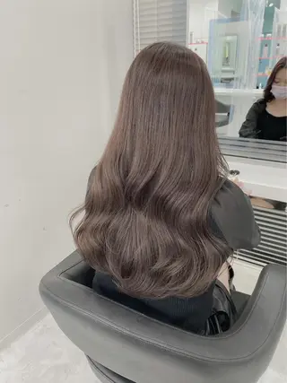 セミロング カラー ヘアアレンジ Ella所属・nana【艶髪】/ レイヤー/縮毛矯正のヘアスタイル