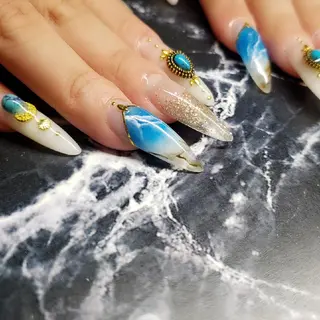 セミロング ネイル クロキ 。のネイルデザイン