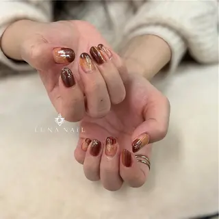 ネイル アトリエ　ミモザ所属・いまむら あかりのネイルデザイン