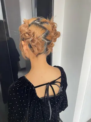 ミディアム ヘアアレンジ Ammi hair所属・YUI/ ブリーチカラー🌷のヘアスタイル