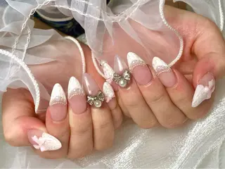 ネイル Roi〈ロワ〉 Reikaのネイルデザイン