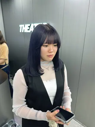 ロング カラー 暗髪🩶ラベンダー/ ブルー/ユウナ🤍のヘアスタイル