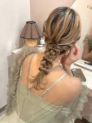セミロング ヘアアレンジ Mila chihiroのヘアスタイル