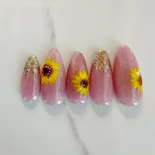 ネイル ★RISA★ 伊勢崎 【KARAT】のネイルデザイン