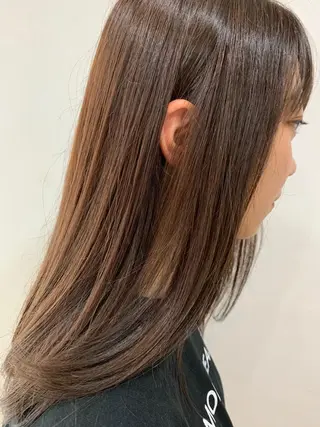 セミロング カラー 脱白髪染め美容師 竹内涼乃のヘアスタイル