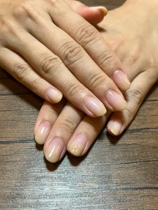 ネイル HENRIETTA NAILSALONのネイルデザイン