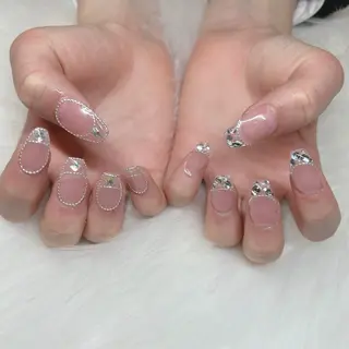 セミロング HANA うるののネイルデザイン