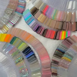 ネイル H nailのネイルデザイン