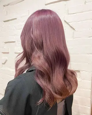 セミロング カラー ヘアアレンジ 【ピンク/韓国ヘア/ ヘアセット】亜海のヘアスタイル