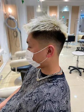 ショート カラー メンズ メンズ特化型美容師 栗山勇人のヘアスタイル