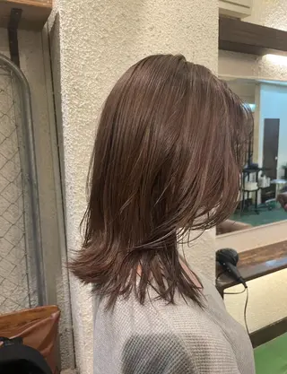 ミディアム カラー SALOWIN下北沢所属・hazuki 🌝のヘアスタイル