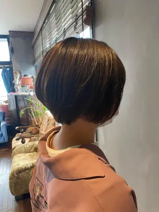 ショート 内田 遥香のヘアスタイル