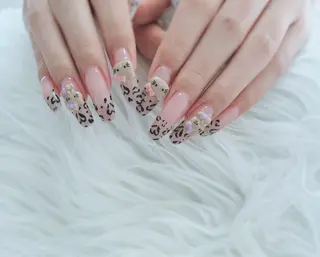 ネイル ESPOIR Ｎのネイルデザイン