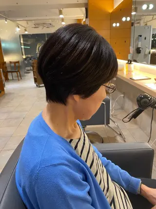 ショート 谷川 あかりのヘアスタイル