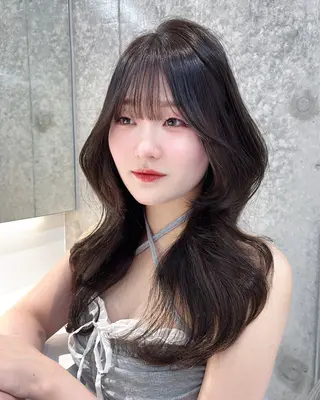 セミロング カラー 🍒ブリーチなしカラ ー／Sakura🍒のヘアスタイル