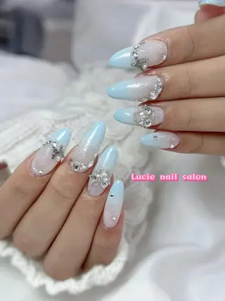 ネイル LUCIE NAIL SALON所属・NGUYEN THI THANHのネイルデザイン