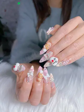 ネイル Neko nail所属・グエン ミンのネイルデザイン