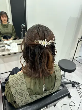 ヘアアレンジ 🌈髪質改善🌈 過去の1艶サラ体験✨のヘアスタイル