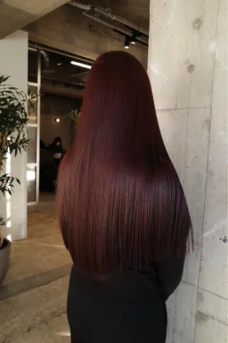 ロング カラー piilo. 佐田國 友真のヘアスタイル