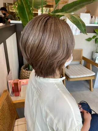 ショート カラー 高木 櫻のヘアスタイル