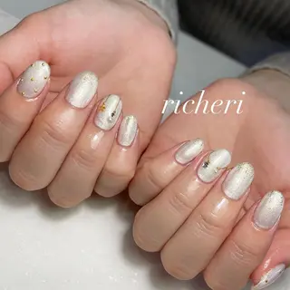 ミディアム ネイル richeri beautyのネイルデザイン