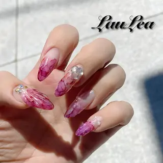 ネイル LauLea eyelash&nail salon所属・LauLea nailのネイルデザイン