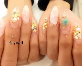 ネイル nailstudio ′ecole所属・nailstudio ′ecoleのネイルデザイン