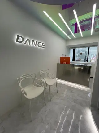 ミディアム カラー パーマ メンズ 🫧渋谷🫧 DANCE🫧のヘアスタイル