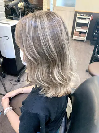 ミディアム 🌿本厚木代表 HIROKI🌿のヘアスタイル