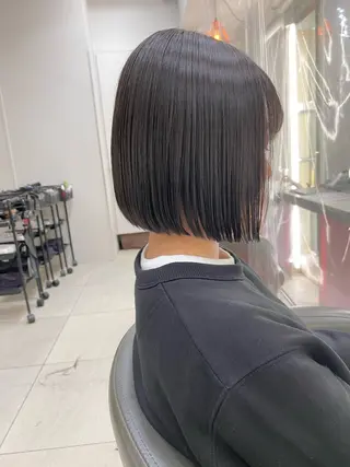 ショート カラー ボブ/レイヤー /植原健太のヘアスタイル