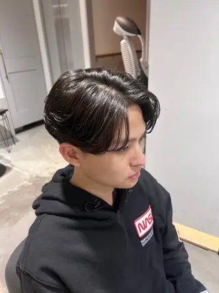 ミディアム パーマ メンズ メンズカットパーマ ✂️ JOYAのヘアスタイル