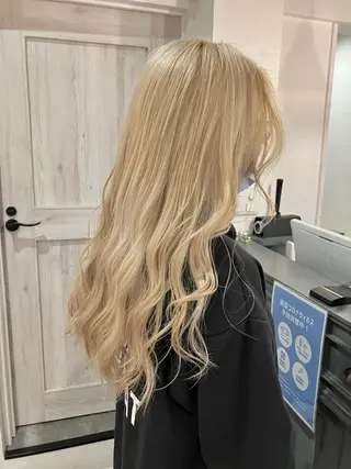 ロング カラー Leia所属・ムラヨシ ショータのヘアスタイル