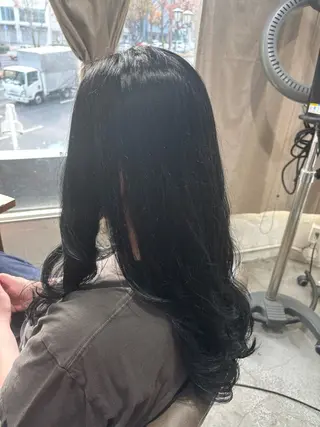 ロング パーマ ショート・パーマ・デ ザインカラー/むつみのヘアスタイル