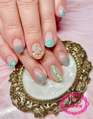 ネイル CROWN プライベートサロンのネイルデザイン