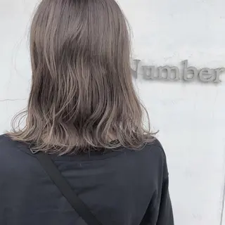 ミディアム Number2heaven所属・遠藤 和美のヘアスタイル
