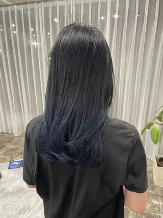 ミディアム akiba ryokaのヘアスタイル