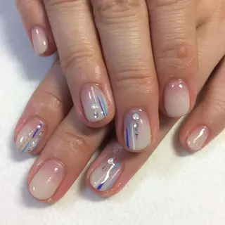 ネイル VIOLUS所属・VIOLUS 関目のネイルデザイン