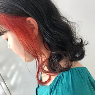 ミディアム カラー 韓国🇰🇷レイヤー 映える顔周り🩷のヘアスタイル