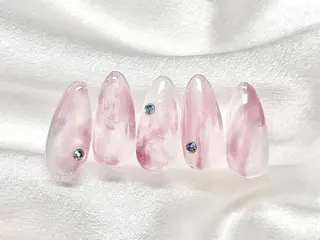 ネイル Nailsalon Graciasのネイルデザイン