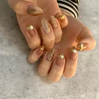 ネイル Ray. ／綺麗目ニュアンスのネイルデザイン