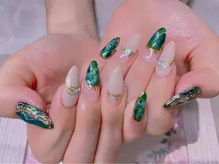 ネイル エムズ ハヤシのネイルデザイン