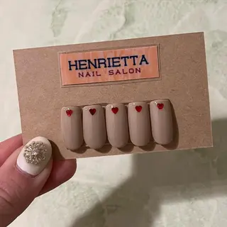 ネイル HENRIETTA NAILSALONのネイルデザイン